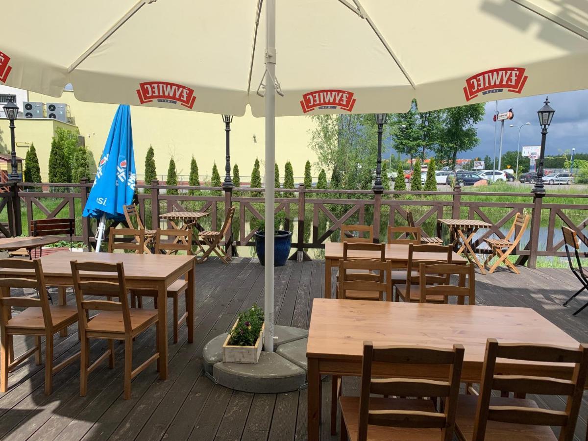 Hotel Tyrol I Restauracja Zycie Gruzji Osielsko Kültér fotó